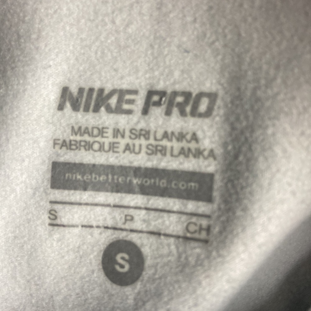 Host Pick 🔥Nike 3/4 Zip Pullover​ - Picture 6 of 8